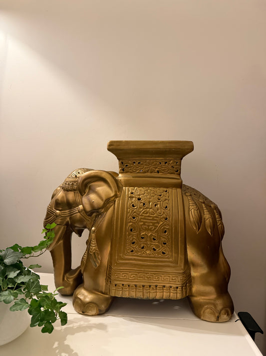 Olifanten sokkel plantentafel goudkleurig