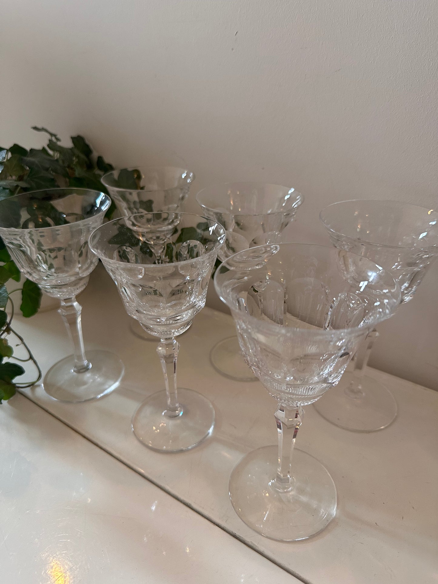 Set van 6 kristallen wijnglazen