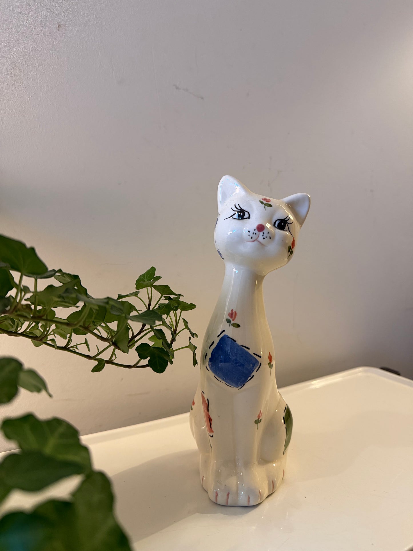 Keramieken handbeschilderde kat