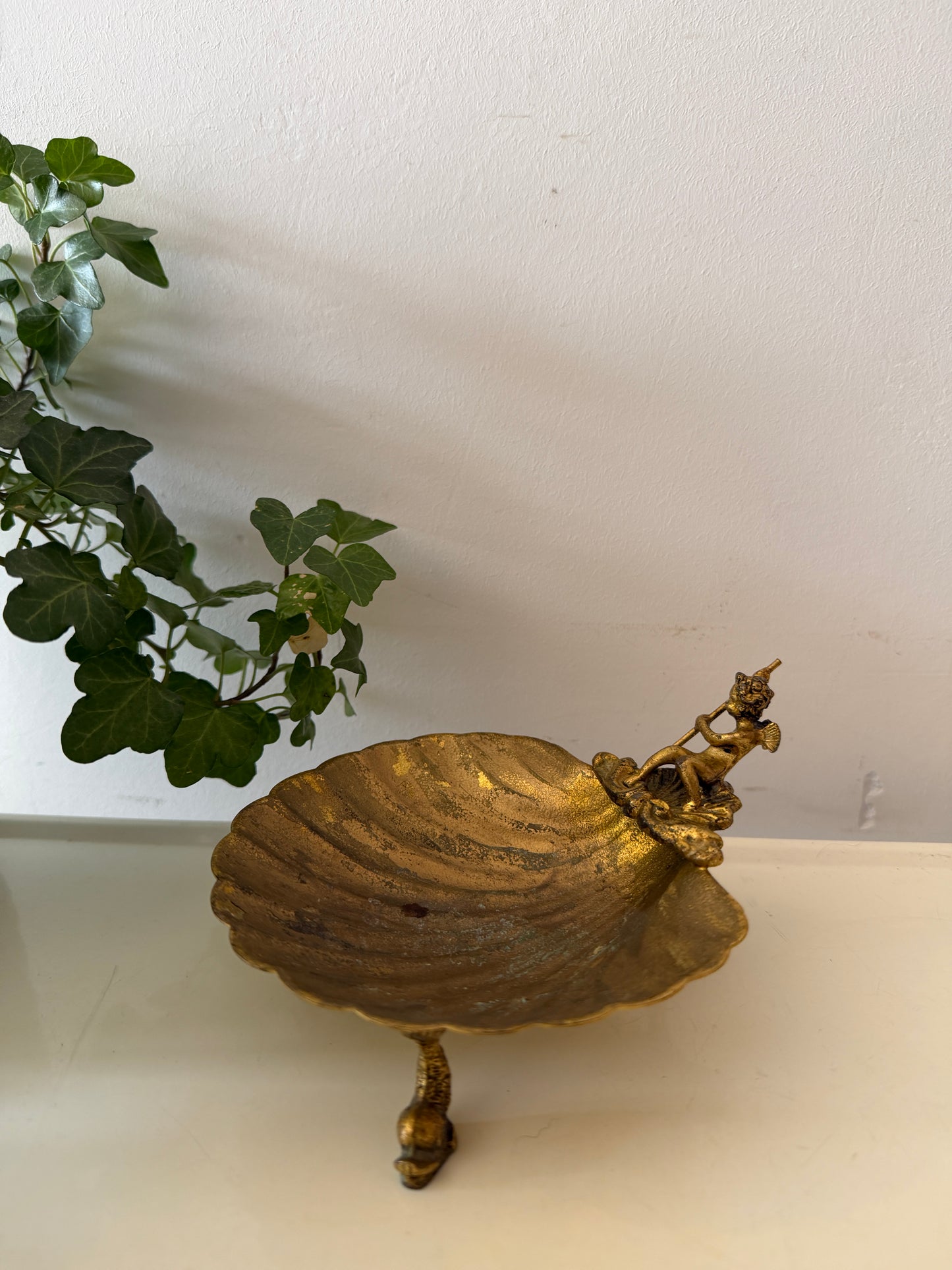 Messing bewaarbakje met engeltje