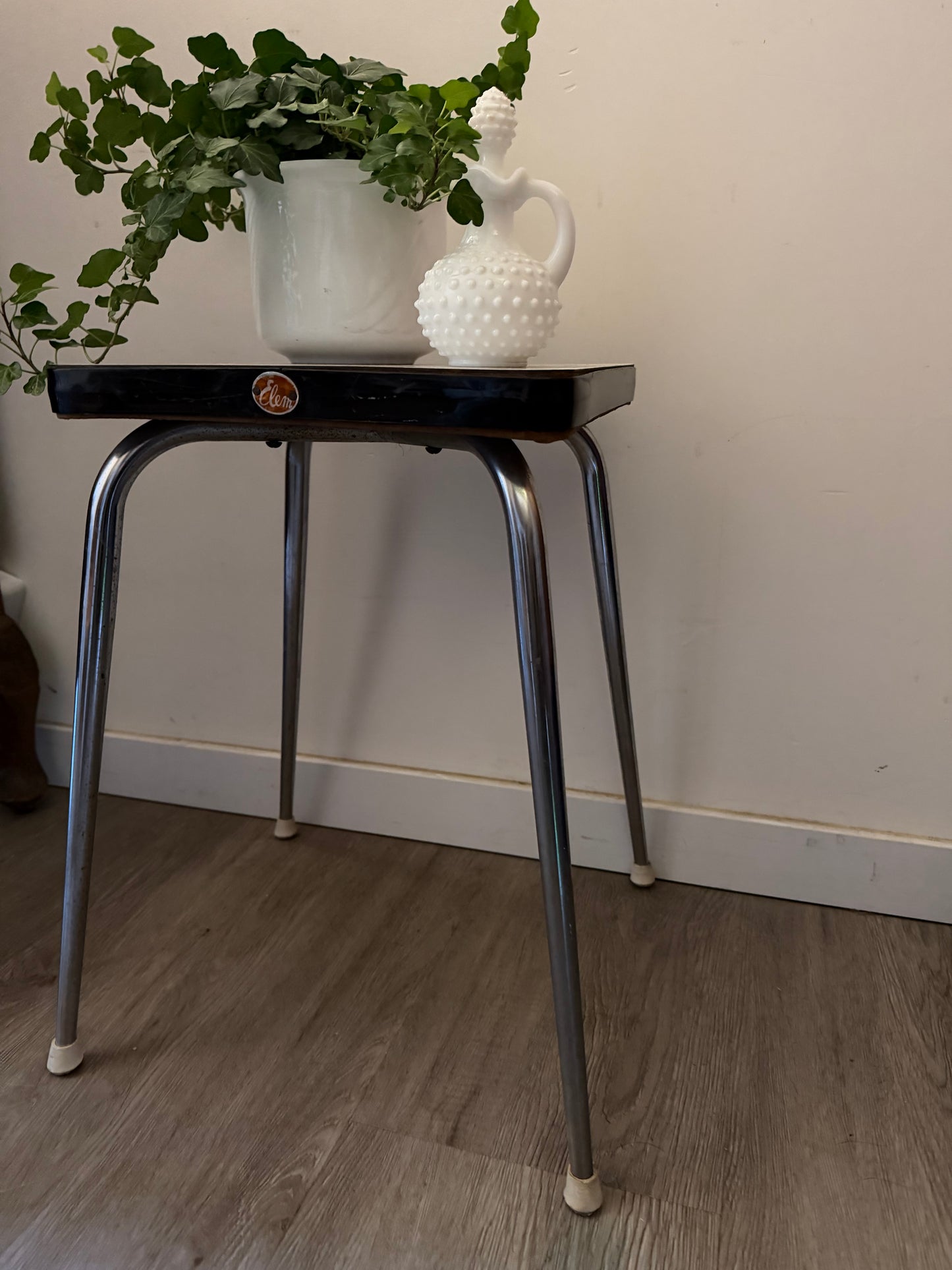 Jaren 60 formica krukje