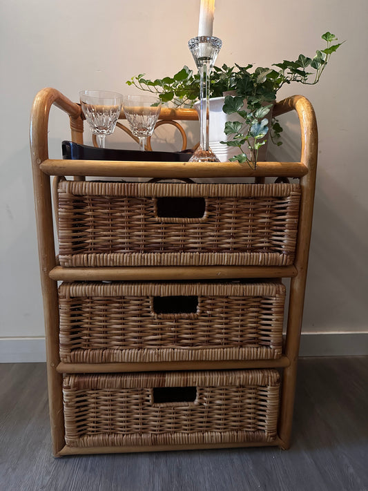 Vintage rotan ladekast