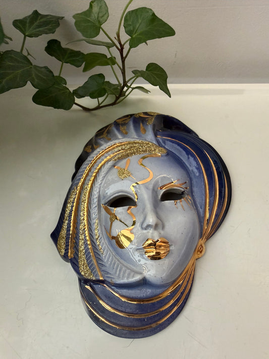 Keramieken wandmasker