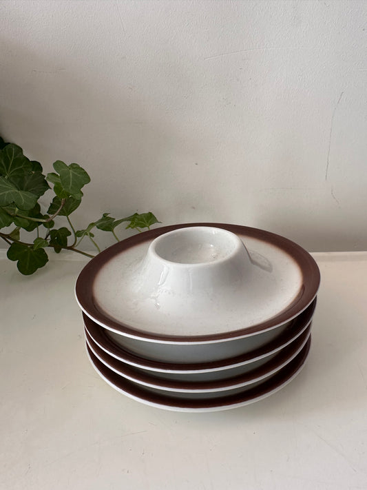 Jaren 70 keramieken eierdopjes