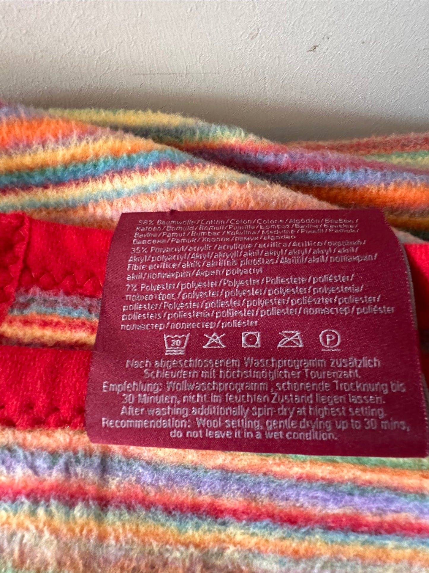 Gestreepte jaren 80 deken