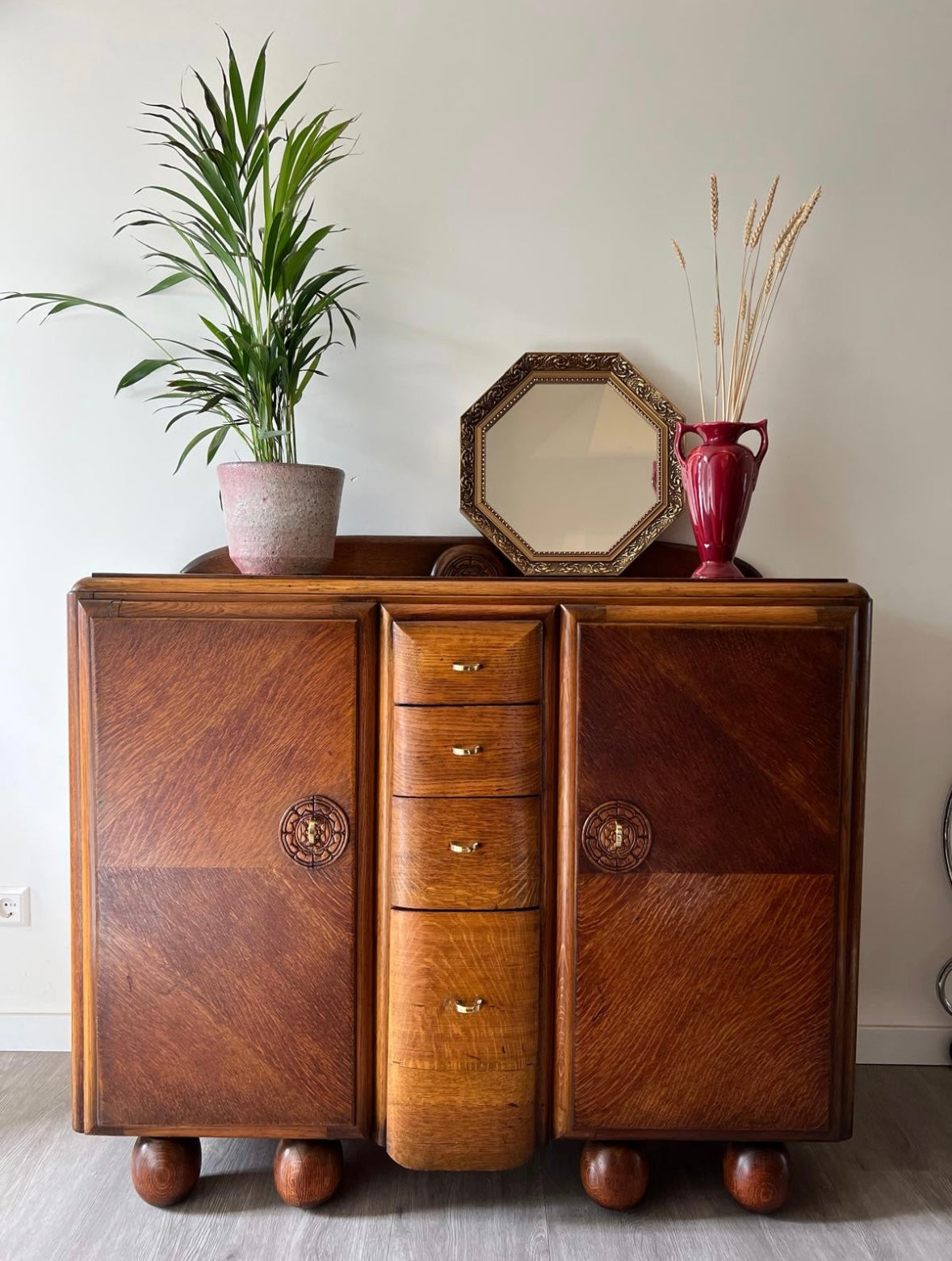 Amsterdamse school dressoir