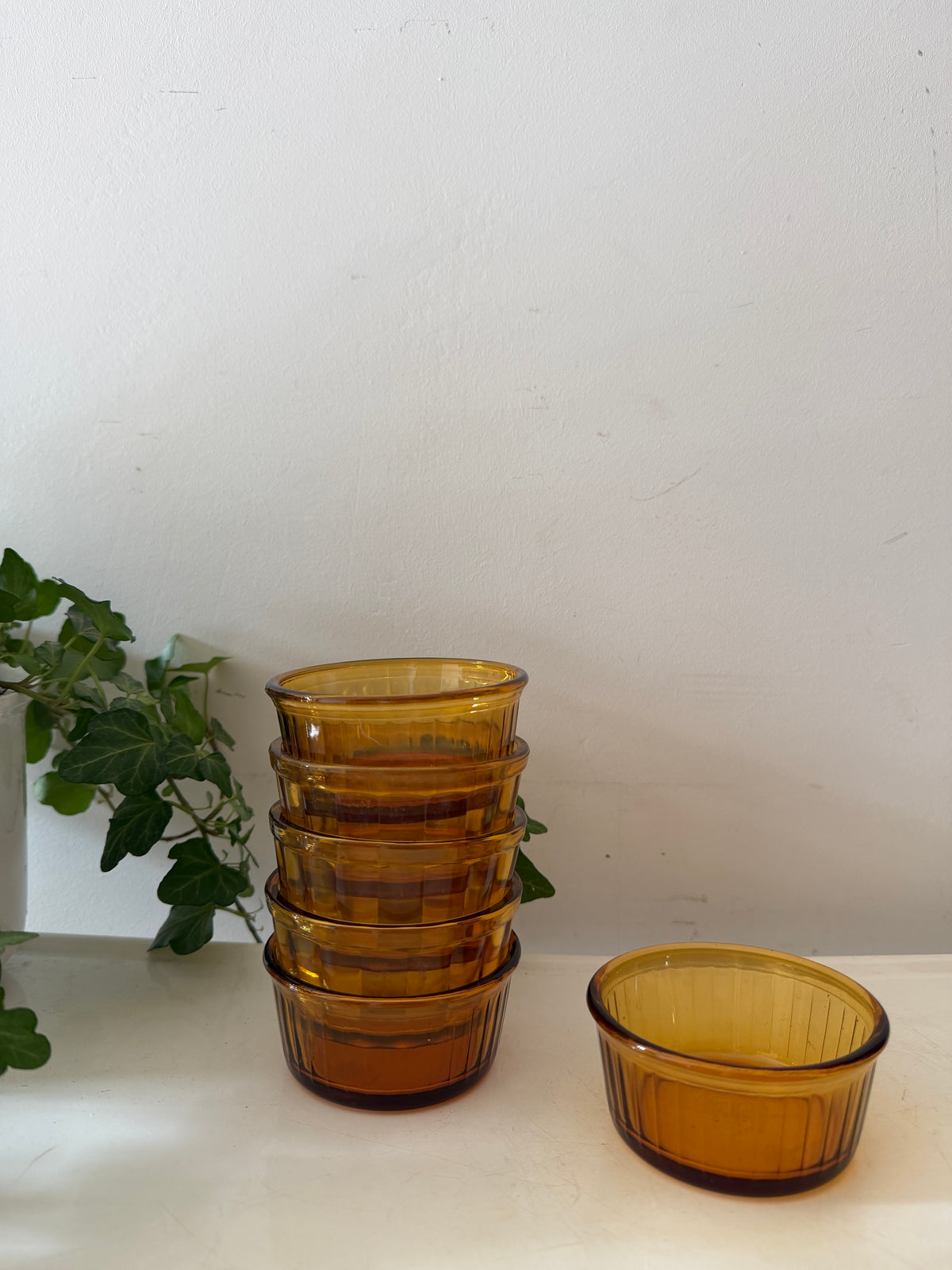 Set van 6 amberkleurige Duralex schaaltjes