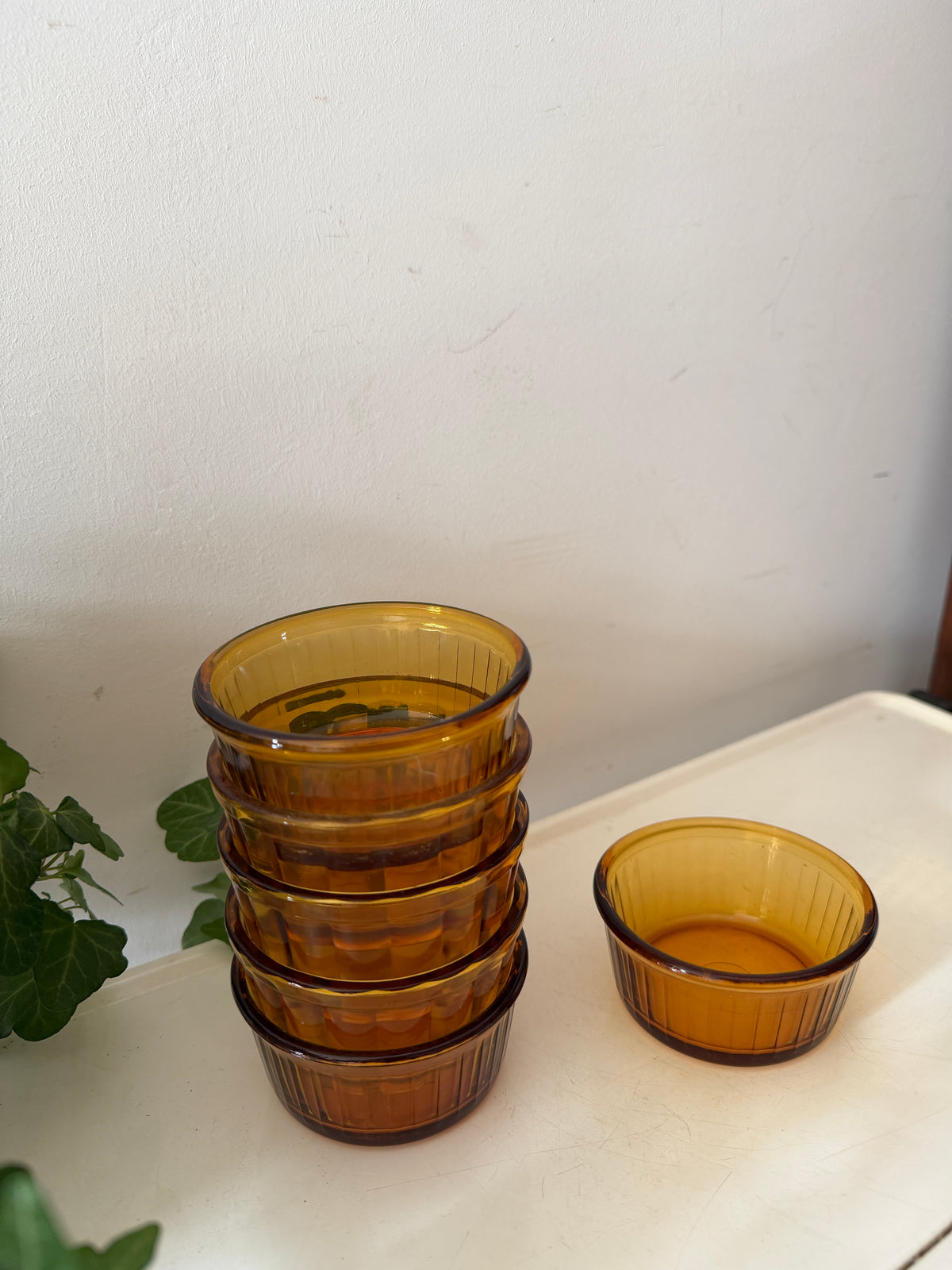 Set van 6 amberkleurige Duralex schaaltjes