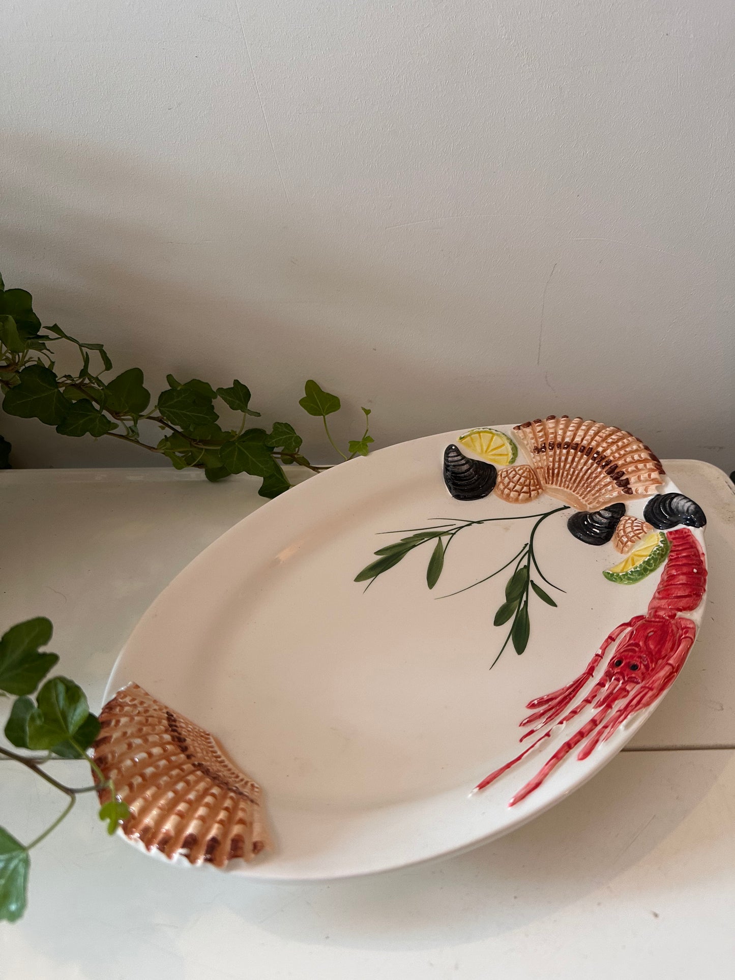 Italiaans porseleinen serveerschaal visschaal jaren 60/70