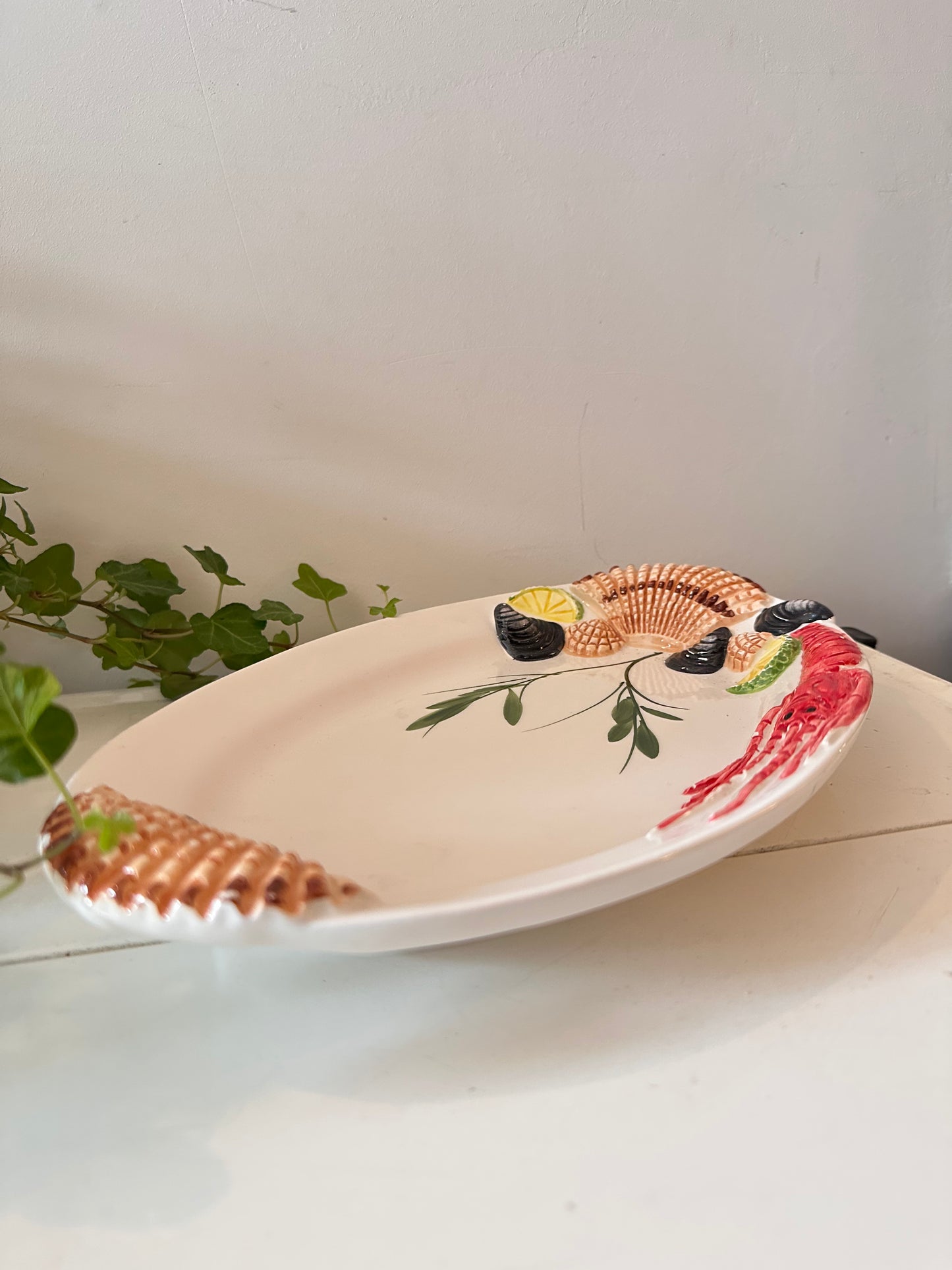 Italiaans porseleinen serveerschaal visschaal jaren 60/70