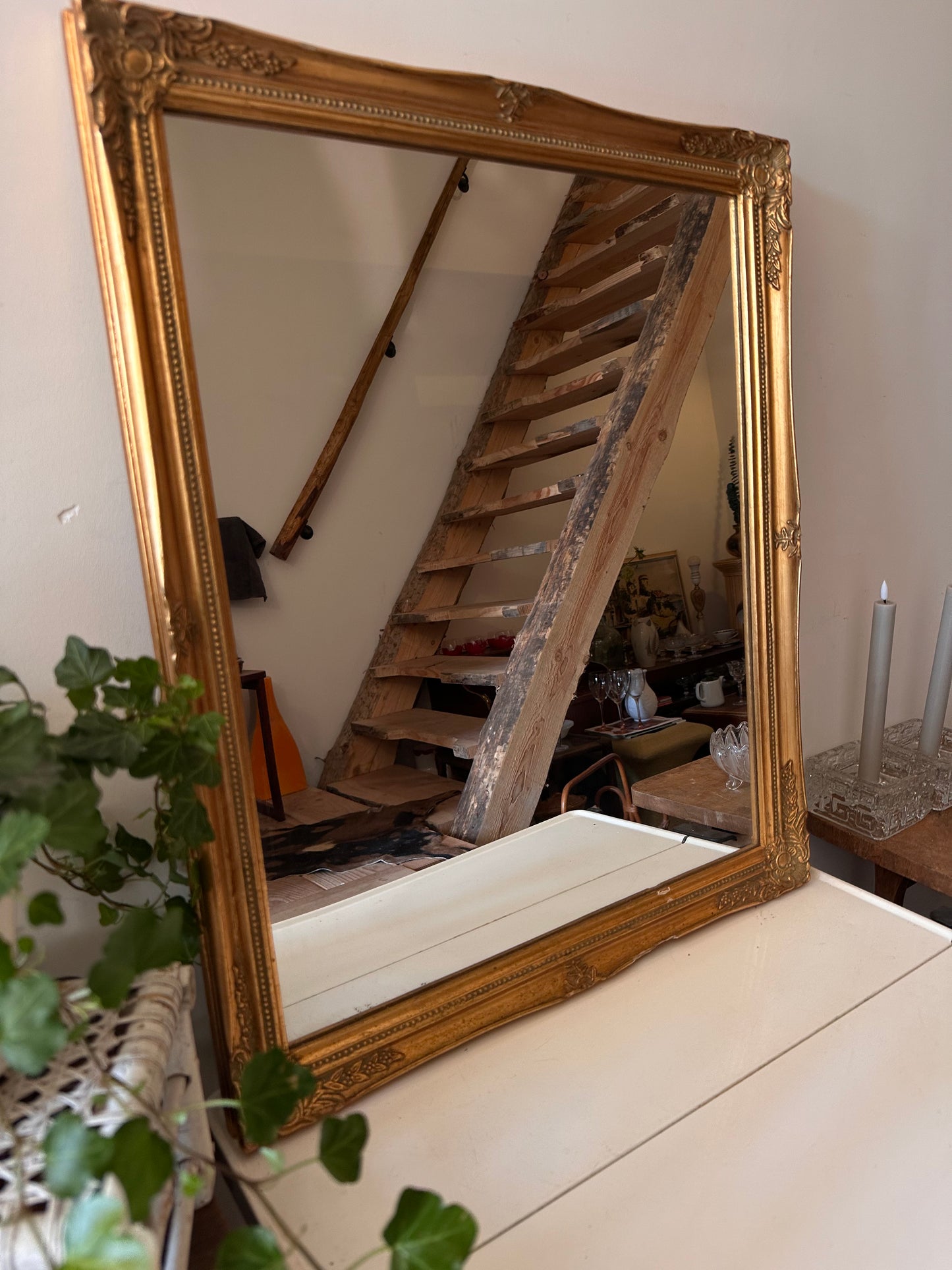 Barok vintage spiegel met goudkleurige lijst