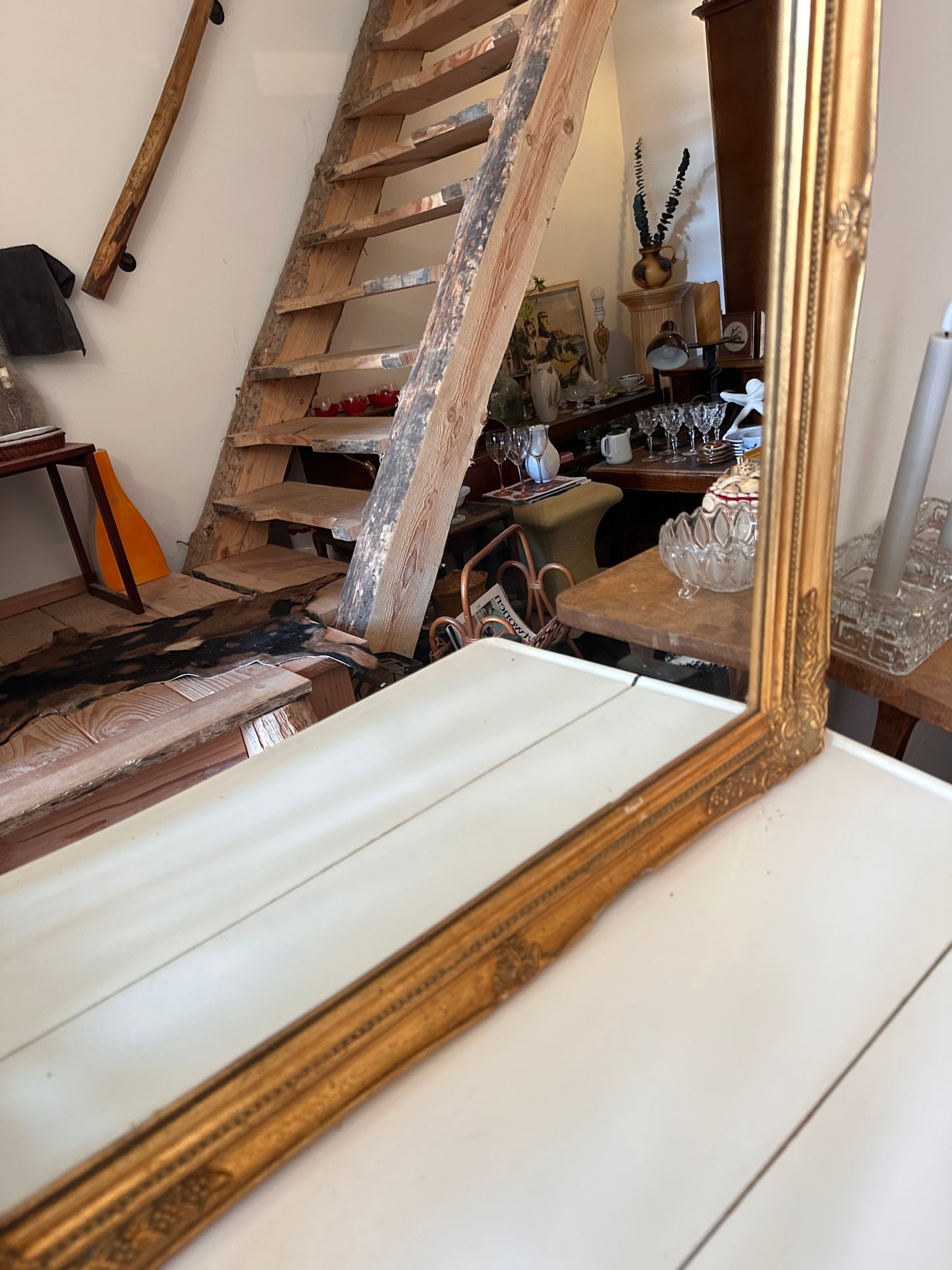 Barok vintage spiegel met goudkleurige lijst