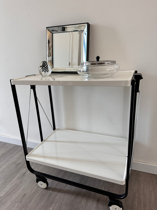 Design serveer trolley