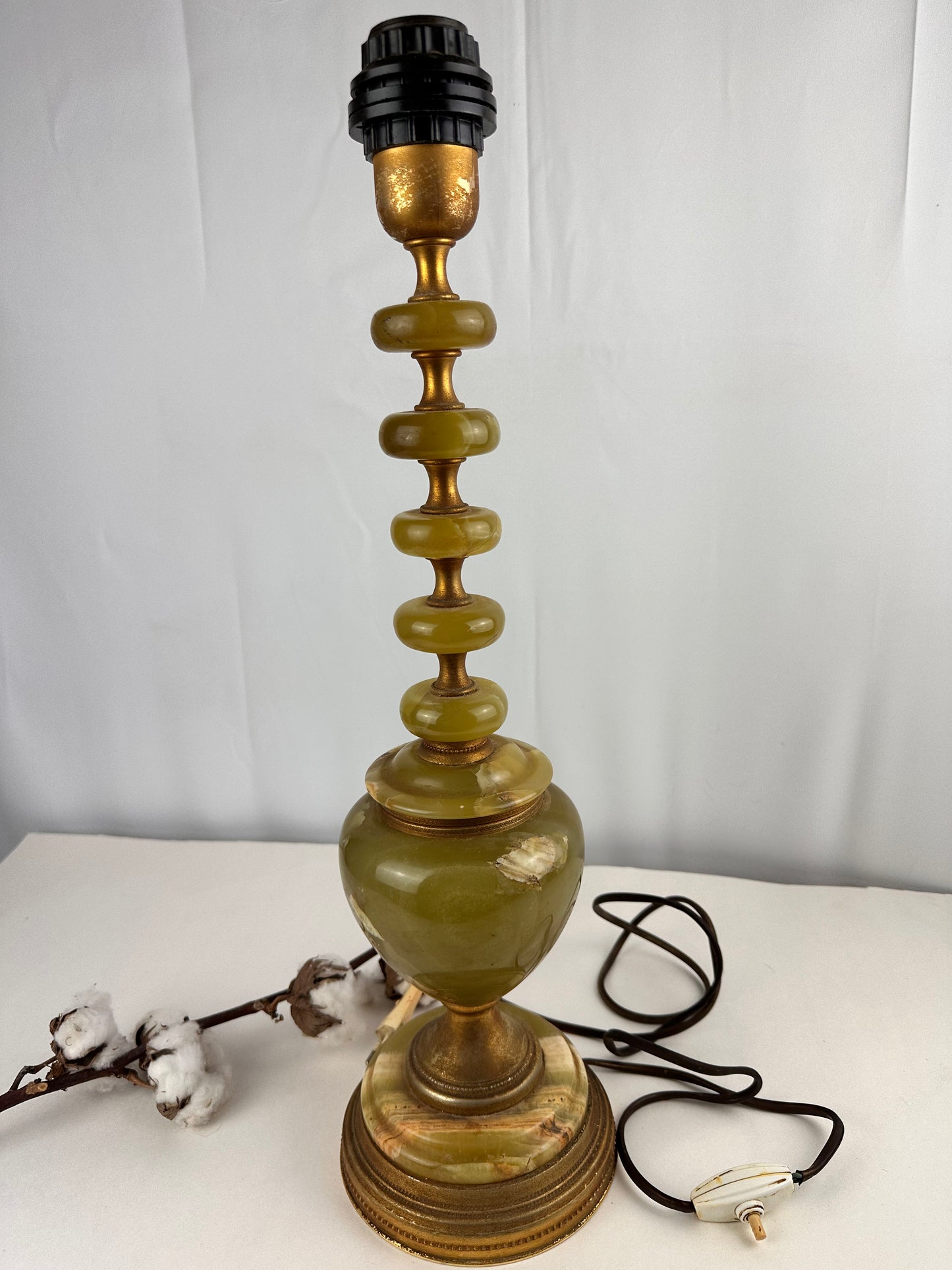 Marmeren lamp met messing