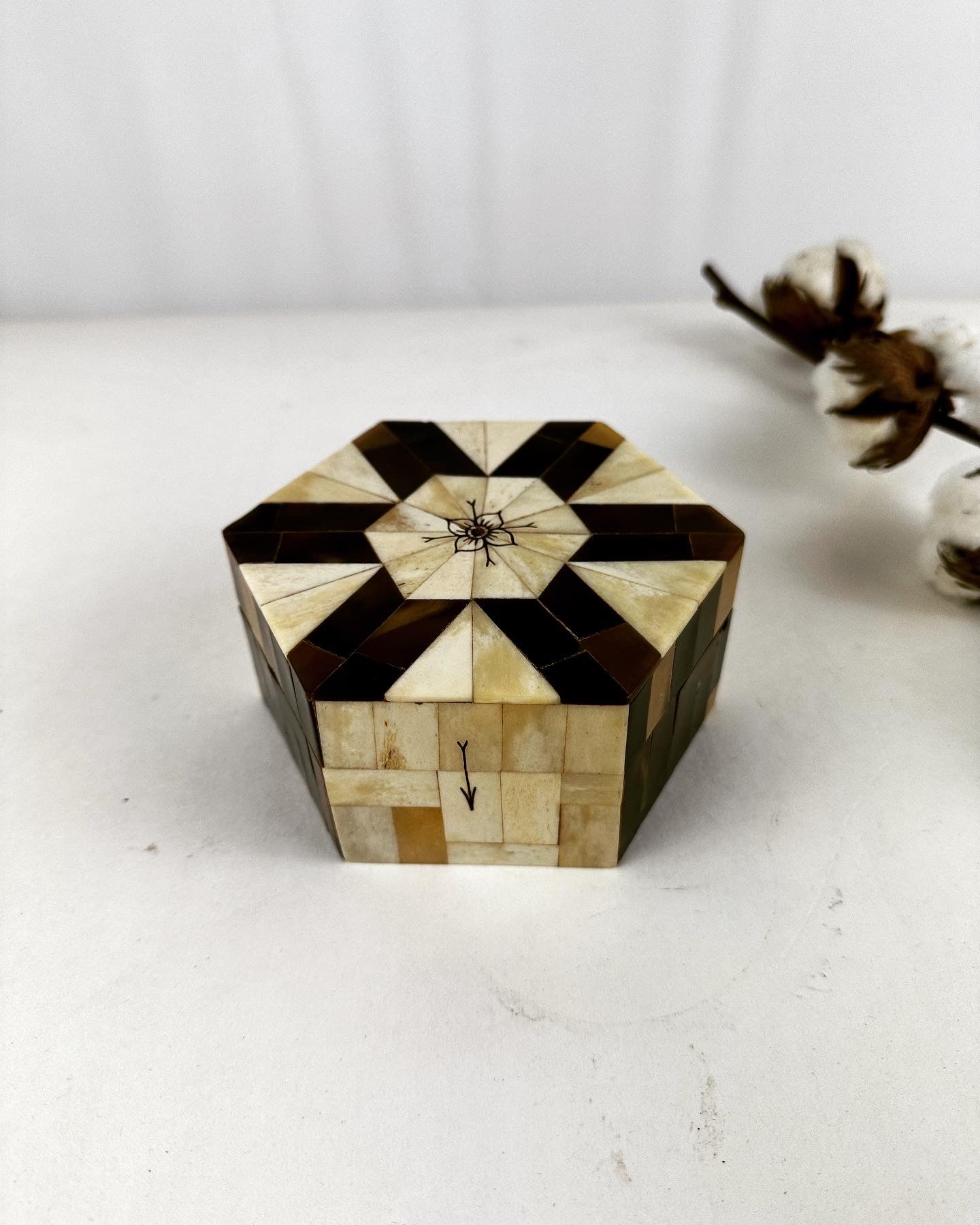 Doosje vintage parelmoerachtig