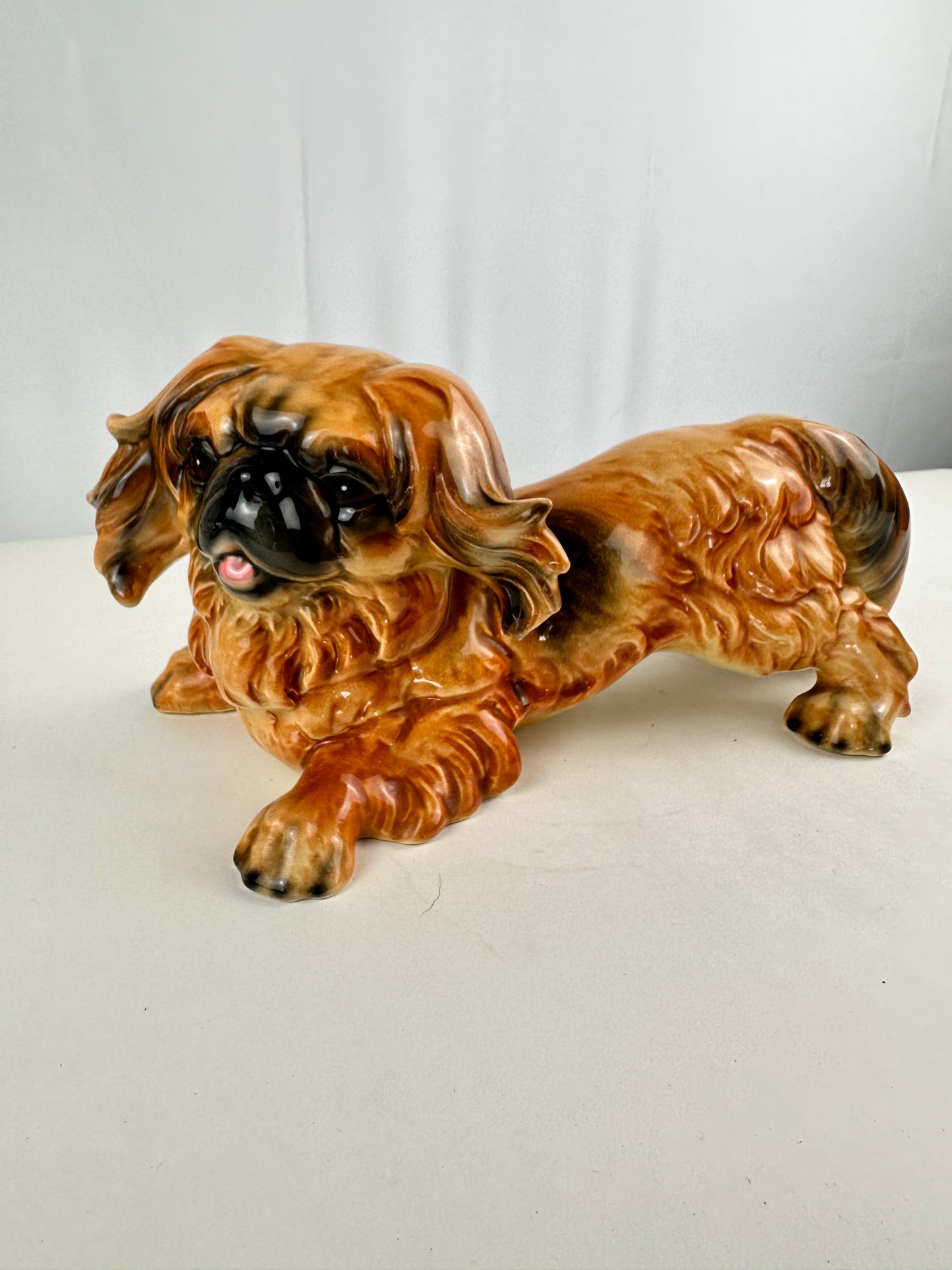 Beeld keramiek hondje