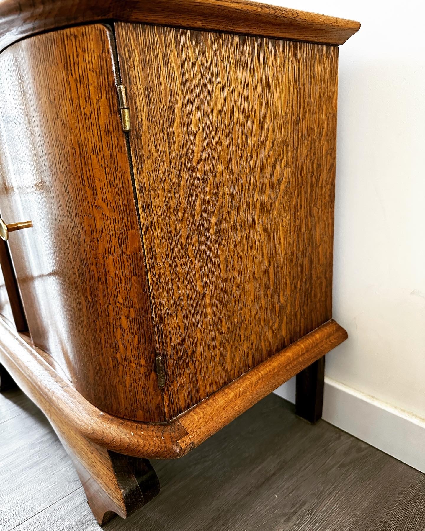 Art Deco Dressoirtje